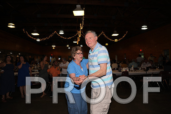 8L2A2817 Wedding - Reception Let the Party Start