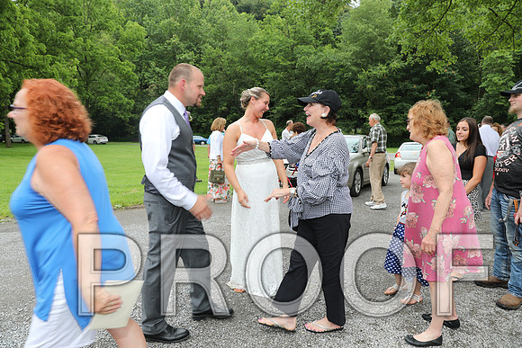 8L2A2496 Wedding - Congratulations to the Bride and Groom