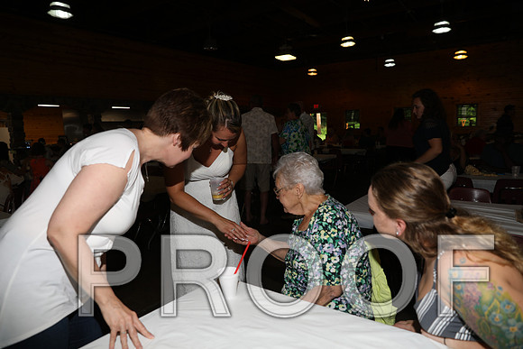 8L2A2568 Wedding Reception
