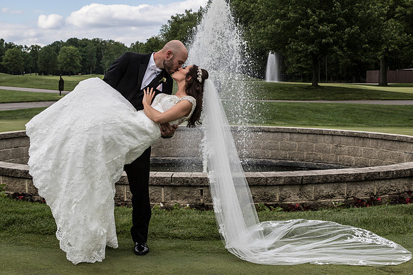 IF6A3839 aaa Wedding Photos - the Bride and Groom