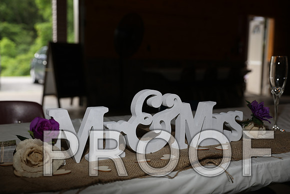 8L2A1893 Wedding Details