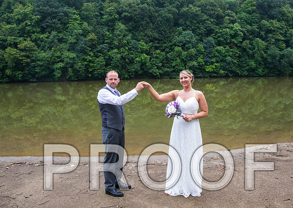 8L2A2111 aaa Wedding - The Bride and Groom