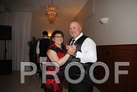 8L2A6589 Wedding Photos - Let the Party Start