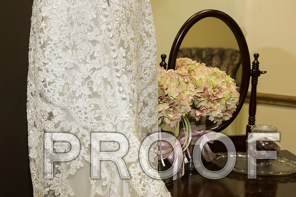 IF6A5034 aaa Wedding - Bride preparing for the big day
