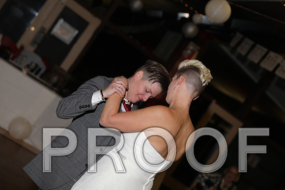 8L2A3758 Wedding Photos - First Dance