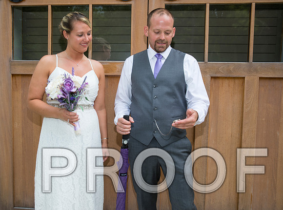 8L2A1968 aaa Wedding - Bride and Groom First Look