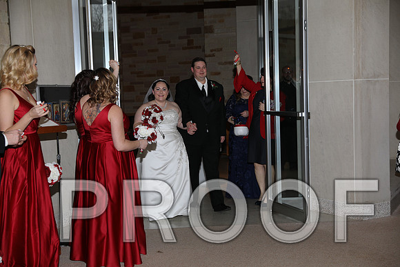 8L2A5865 Wedding Photos - Bride & Groom with family