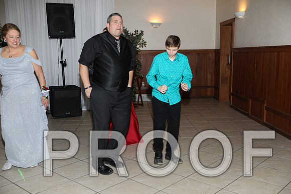 8L2A6649 Wedding Photos - Let the Party Start