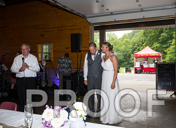 8L2A2635 aaa Wedding Reception