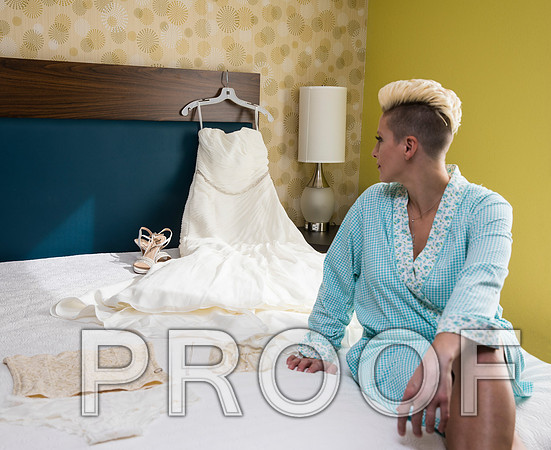 8L2A3112 aaa Wedding Photos - The bride getting ready for the big day