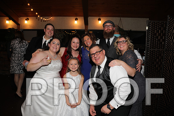 8L2A6606 Wedding Photos - Let the Party Start