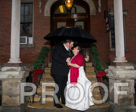 8L2A6031 aaa Wedding Photos - Bride & Groom with the bridal party