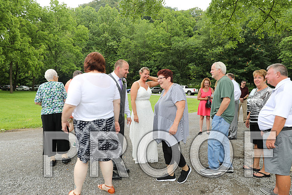 8L2A2518 Wedding - Congratulations to the Bride and Groom