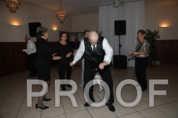 8L2A6626 Wedding Photos - Let the Party Start