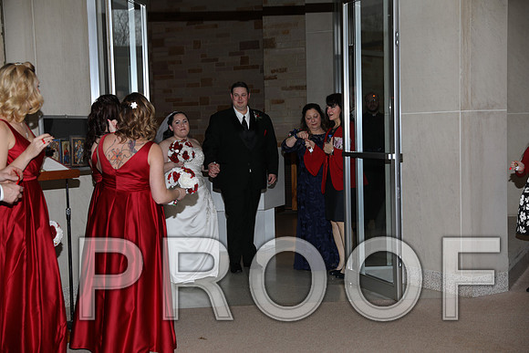 8L2A5864 Wedding Photos - Bride & Groom with family