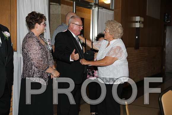 8L2A6020 Wedding - Reception with Family and Friends