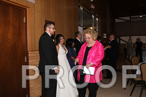 8L2A6079 Wedding - Reception with Family and Friends