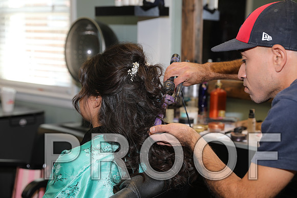 8L2A5234 Wedding - Bride getting ready for the big day