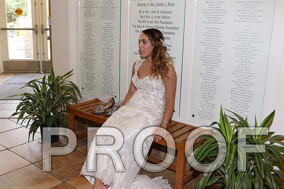 IF6A2312 / The Wedding - Bride & Groom with the Bridal Party