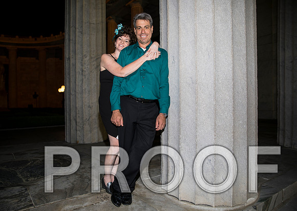 8L2A0419 aaa The happy couple at McKinley Memorial in Niles, Ohio