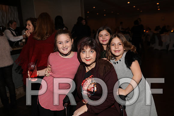 8L2A6649 Beautiful event surrounded by family and friends