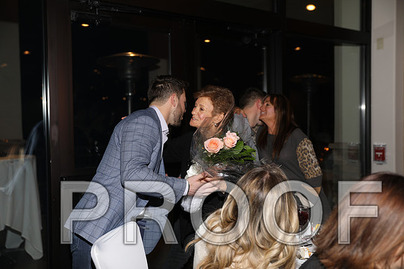 8L2A6838 Beautiful event surrounded by family and friends