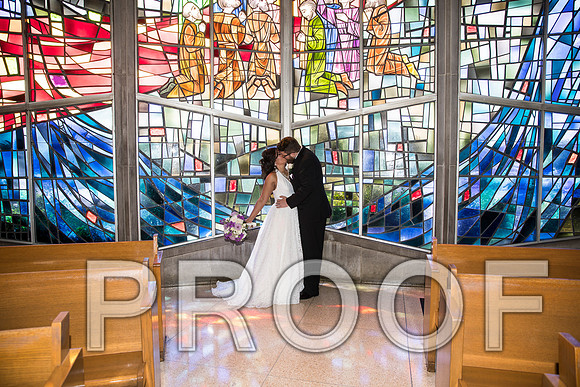 8L2A5826 aaa Wedding - Bride and Groom