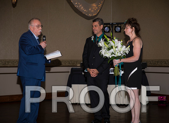 8L2A9962 aaa Surprise Wedding Vow Renewal Ceremony