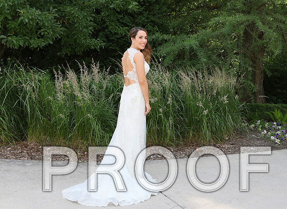 IF6A1620 aaa / The bride with her mother and bridesmaids