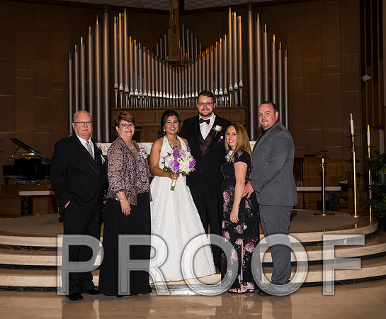 8L2A5786 aaa Wedding - Family Formals