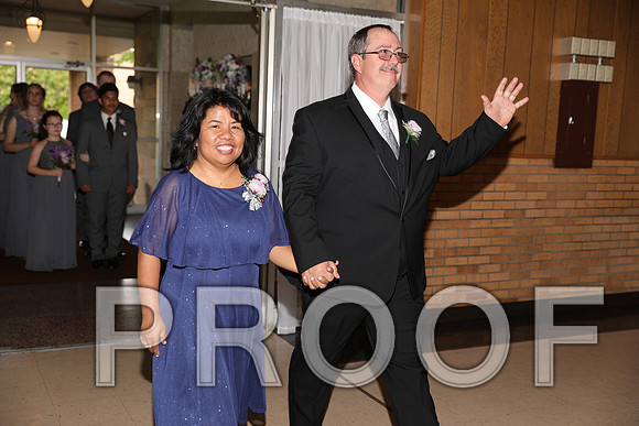 8L2A6092 Wedding - Reception with Family and Friends