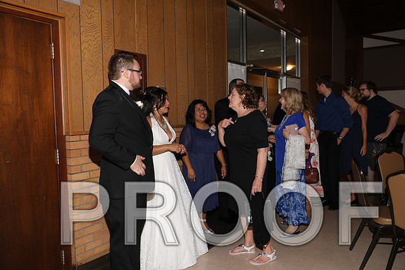 8L2A6071 Wedding - Reception with Family and Friends