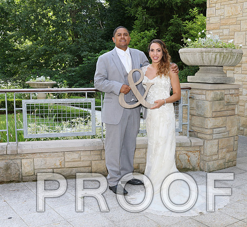 IF6A2336 / The Wedding - Bride & Groom with the Bridal Party