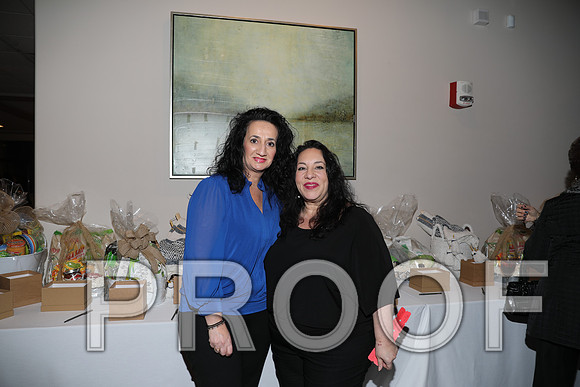 8L2A6617 Beautiful event surrounded by family and friends