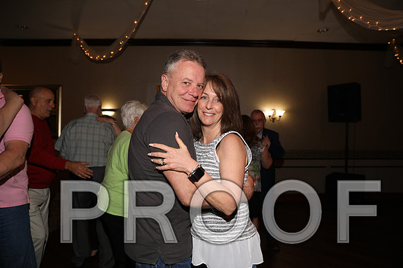 8L2A0067 Guests & Family Dancing and Partying