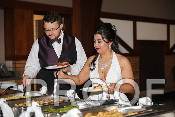 8L2A6009 Wedding - Reception with Family and Friends