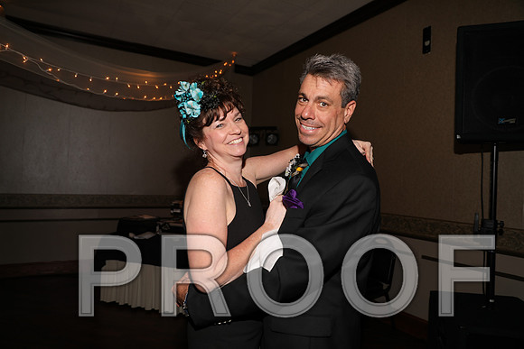 8L2A0088 Guests & Family Dancing and Partying