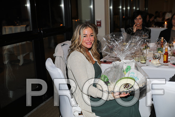 8L2A6858 Beautiful event surrounded by family and friends