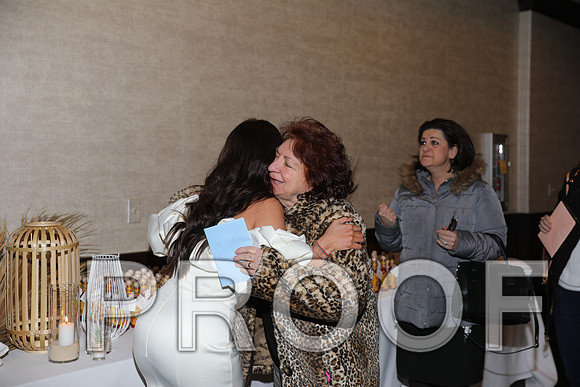 8L2A6578 Beautiful event surrounded by family and friends