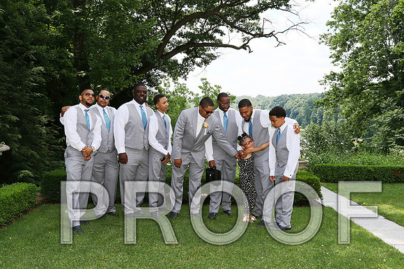 IF6A1545 / Groom preparing for the big day