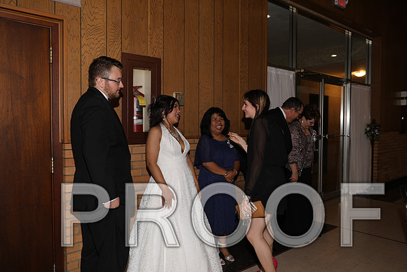 8L2A6047 Wedding - Reception with Family and Friends