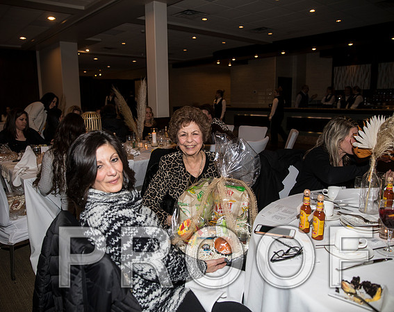 8L2A6860 aaa Beautiful event surrounded by family and friends
