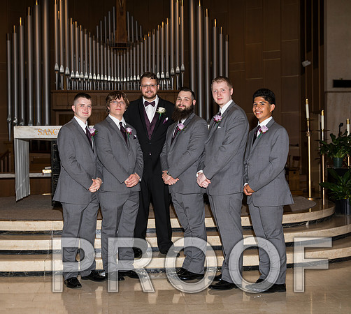 8L2A5793 aaa Wedding - Family Formals