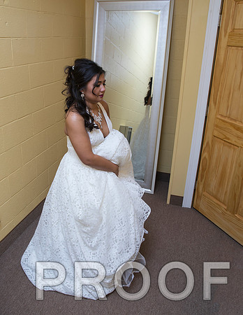 8L2A5292 aaa Wedding - Bride getting ready for the big day