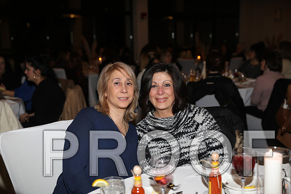 8L2A6751 Beautiful event surrounded by family and friends
