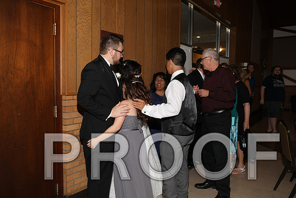 8L2A6070 Wedding - Reception with Family and Friends