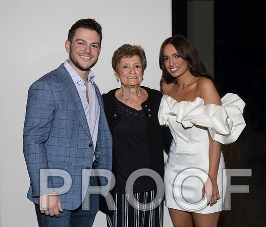 8L2A6874 aaa Beautiful event surrounded by family and friends