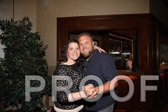 8L2A0081 Guests & Family Dancing and Partying