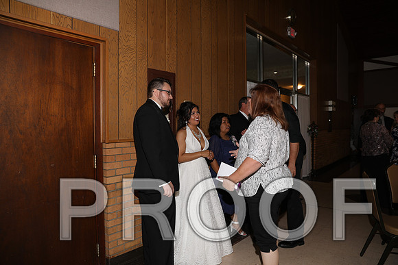 8L2A6083 Wedding - Reception with Family and Friends