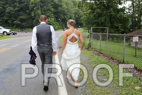 8L2A2137 Wedding - The Bride and Groom